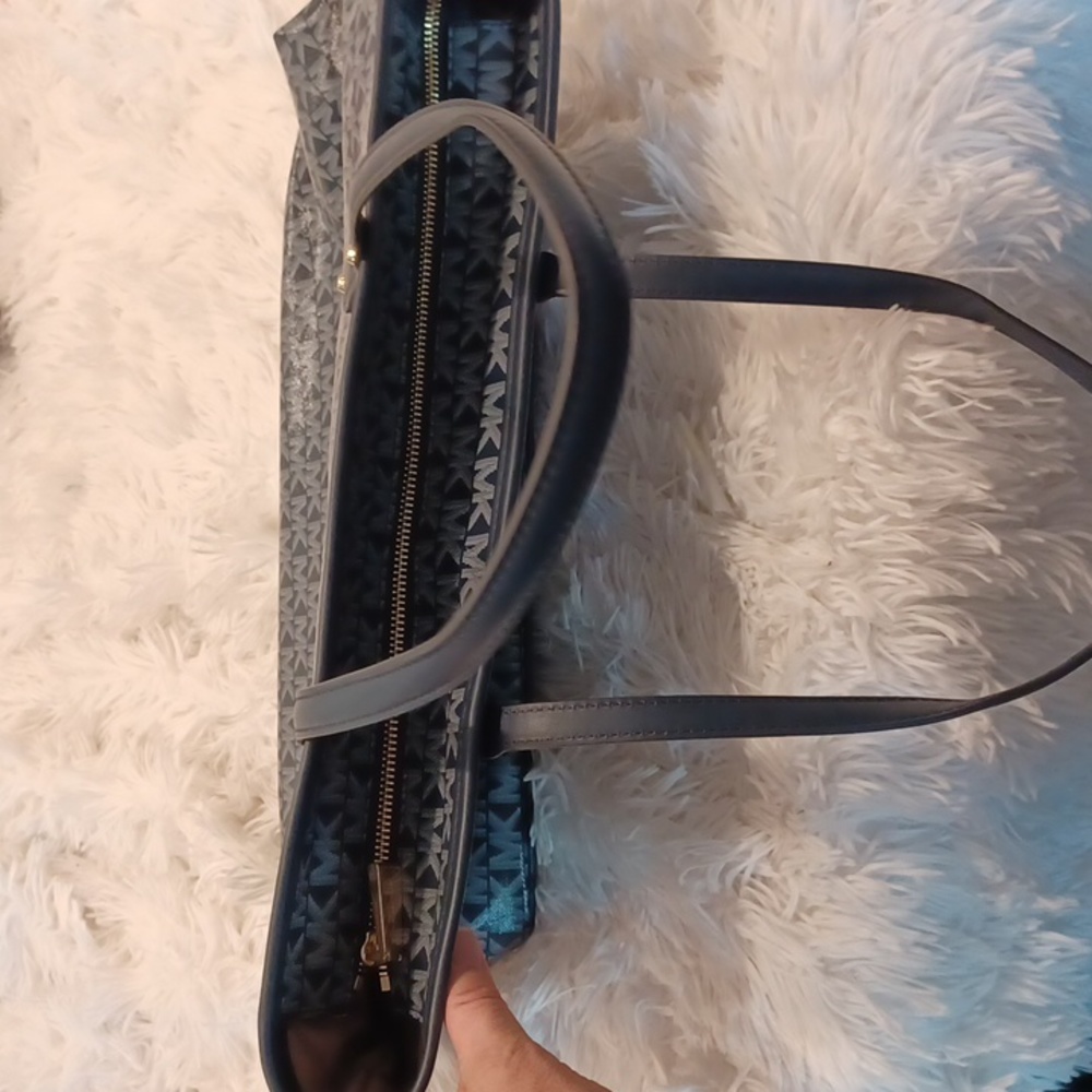 NWT Michael Kors Carter Large Top Zip Tote Bag Purse in Navy MK Logo Print - Picture 7 of 14